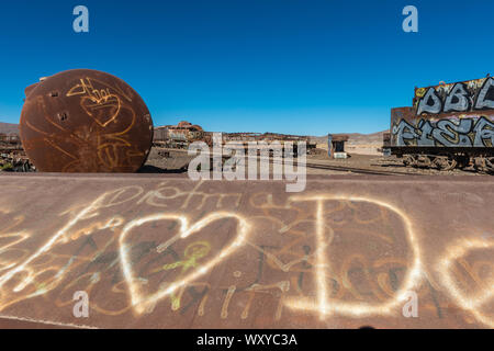 Cementerio de Trenes, Eisenbahnfriedhof, Uyuni, südliches Altiplano, Departement Potosí, Bolivien, Lateinamerika Stockfoto