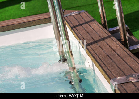 Schwimmbad-Schritte Stockfoto