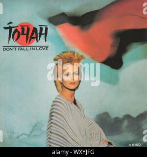 Toyah - fallen Sie nicht in Zoll Liebe - Vintage 7'' Datensatz Abdeckung Stockfoto