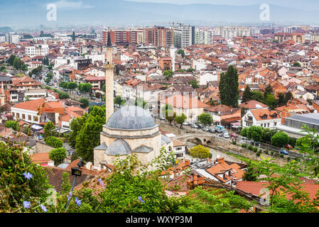 Prizren, Kosovo - Juli 29., 2019. Detail der Häuser von Zentrum Stockfoto