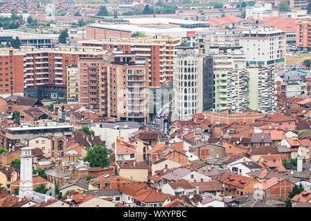 Prizren, Kosovo - Juli 29., 2019. Detail der Häuser von Zentrum Stockfoto