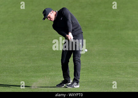 WENTWORTH, ENGLAND SEPT 18. Paul Casey in Aktion während der BMW PGA Championship Pro bin im Wentworth Club, Virginia Water am Mittwoch September 2019 18. (Credit: Jon Bromley | MI Nachrichten) nur die redaktionelle Nutzung, eine Lizenz für die gewerbliche Nutzung erforderlich. Foto darf nur für Zeitung und/oder Zeitschrift redaktionelle Zwecke Credit: MI Nachrichten & Sport/Alamy Live-Nachrichten verwendet werden. Stockfoto