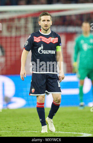 München, Deutschland. September, 2019 18. Marko Marin, Belgrad Nr. 10 ganze Figur, Aktion, single Bild, Single Action, FC BAYERN MÜNCHEN - Roter Stern Belgrad 3-0 UEFA Fußball Champions League, München, 18. September 2019, Saison 2019/2020, Gruppenphase, Gruppe B, FCB, Rot, Bayern, Roter Stern, München, Belgrad © Peter Schatz/Alamy leben Nachrichten Stockfoto