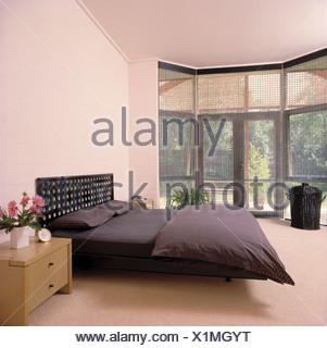 Bett mit gepolstertem kopfteil Bett mit gepolstertem kopfteil