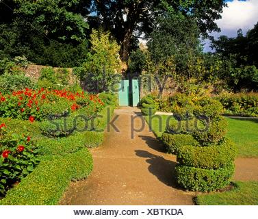 Glenveagh Co Donegal, ummauerten Potager & Orangerie, gemischten Beet