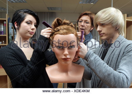 flensburg, deutschland, friseur-ausbildung an der kammer flensburg