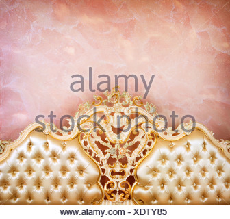 Königliche Schlafzimmer Zimmer alte antike viktorianische Möbel Vektor