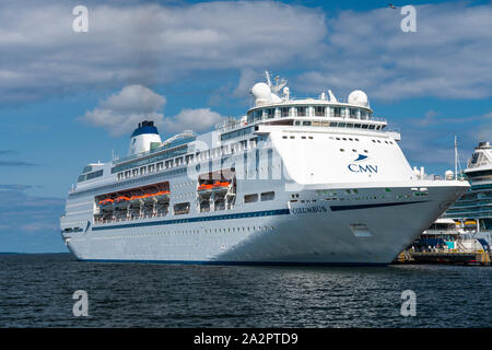Shps cruceros atracados en el puerto de Tallin, Estonia. Foto de stock