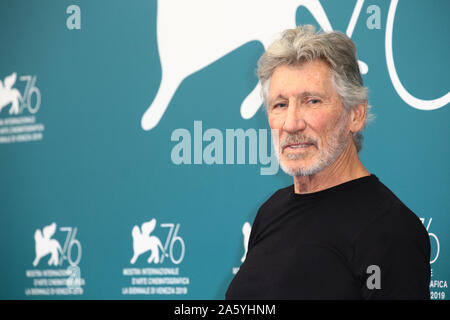 Venecia, Italia - 06 de septiembre de 2019: Roger Waters asiste al 'Roger Waters Us + ellos' Photocall durante el 76º Festival Internacional de Cine de Venecia Foto de stock