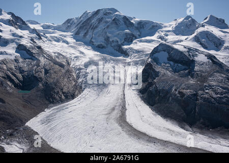 El Glaciar Gorner, cerca del macizo del Monte Rosa Zermatt en el cantón de Valais, Suiza. Foto de stock