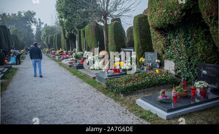 Cementerio de Varaždin, Día de Todos los Santos Foto de stock