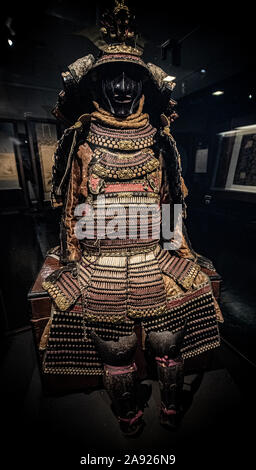 Italia Turín Piamonte - Palacio Mazzonis - Mao Museum (Museo d'Arte Orientale ) - Museo de Arte Oriental - armaduras Samurai Foto de stock
