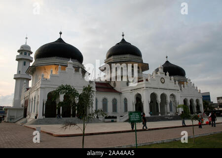 Banda Aceh, 30 de enero de 2008. Gran Mezquita Baiturrahman, antes de la renovación Foto de stock