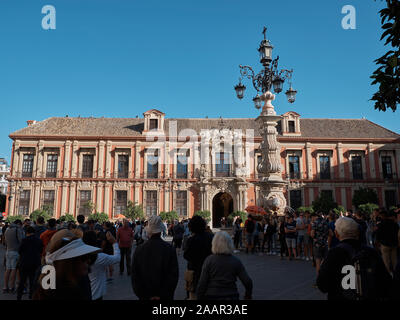 Palacio Arzobispal (Palacio del Arzobispo). Sevilla, Andalucía, España. Foto de stock