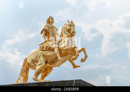 Golden Rider, Golden Gilded estatua ecuestre del rey Agosto el Grande, Dresden, Alemania Foto de stock