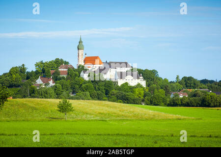 Schoene Ein Blick auf das Kloster Andechs en el Bayern, Deutschland Foto de stock