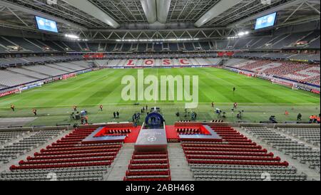 Lille, Francia. 27 Nov, 2019. Stade Pierre-Mauroy , la Liga de Campeones de fútbol temporada 2019 / 2020. Descripción del estadio durante el partido Lille OSC - Ajax. Crédito: disparos Pro/Alamy Live News