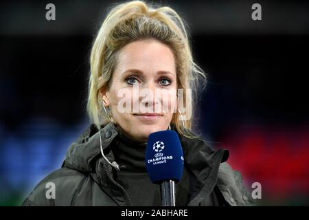 Lille, Francia. 27 Nov, 2019. Stade Pierre-Mauroy , la Liga de Campeones de fútbol temporada 2019 / 2020. Helene Hendriks durante el partido Lille OSC - Ajax. Crédito: disparos Pro/Alamy Live News