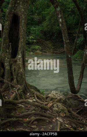 Kanchanaburi Selva cascadas y playas de Phuket