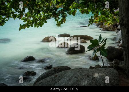 Kanchanaburi Selva cascadas y playas de Phuket