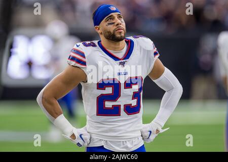 Buffalo Bills strong safety Micah Hyde, right, exchanges jersey's with  Cleveland Browns strong safety Damarious Randall after an NFL football game,  Sunday, Nov. 10, 2019, in Cleveland. (AP Photo/Ron Schwane Stock Photo 