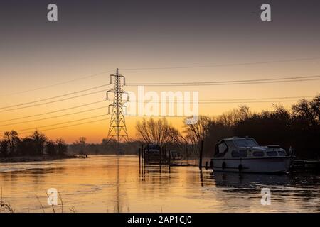 Bampton, Oxfordshire, River Thames, Lugar Shoot, Vacaciones, Viajes