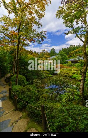 Vista del Shoyo-en garden, en Nikko, Japón