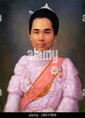 La princesa Dara Rasmi (26 de agosto de 1873 – 9 de diciembre de 1933), fue la princesa de Chiang Mai y Siam (más tarde Tailandia) y la hija del rey Inthaianon y la reina Thipkraisorn Rajadewi de Chang Mai, un sción de la dinastía Chao Chet Ton. Fue una de las princesas consortes de Chulalongkorn, rey Rama V de Siam y dio a luz a una hija del rey Chulalongkorn, la princesa Vimolnaka Nabisi. En 1886, salió de Chiang Mai para entrar en el Gran Palacio de Bangkok, donde se le dio el título Chao Chom Dara Rasami de la dinastía Chakri. Mientras vivía en el Gran Palacio, Dara Rasami y el Ladi