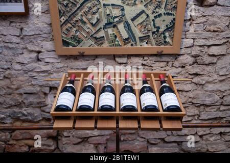 Get Bastidores de vino nauticas For iPhone