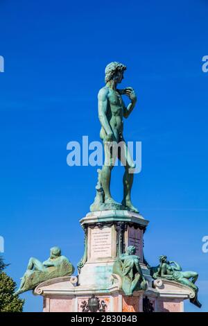 Estatua de David en Piazzale Michelangelo en Florencia Italia Foto de stock