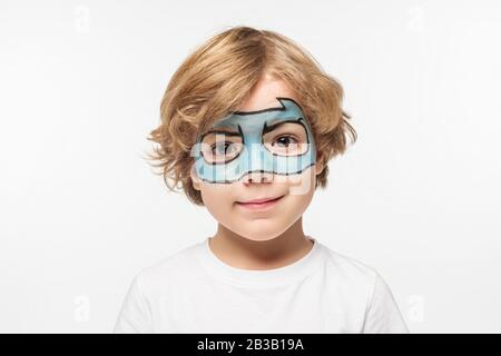 Boy painted face batman fotografías e imágenes de alta resolución - Alamy