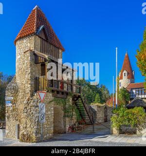 Muralla de la ciudad con torre de la ciudad, Abensberg, Baja Baviera, Baviera, Alemania, Europa Foto de stock
