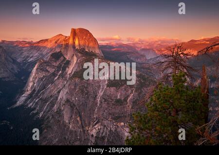Estados Unidos, Estados Unidos De América, Parque Nacional Half Dome Im Yosemite, California Foto de stock