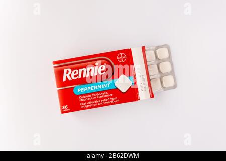 Fotografía de la caja de Rennie indigestión y tabletas de alivio de acidez estomacal Foto de stock