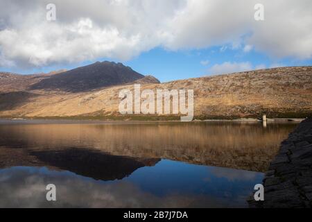 El hermoso embalse Silent Valley, Mourne Mountains, County Down, Irlanda del Norte Foto de stock