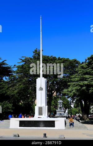 Monumento a la Guerra en Plaza armas, Ciudad de Punta Arenas, Patagonia, Chile, América del Sur
