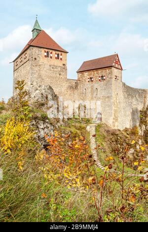 Castillo Hohenstein el estado alemán de Baviera, Kirchensittenbach, Alemania. Foto de stock
