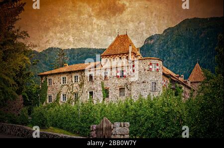 Italia Tirol del Sur - Merano - Maia Alta - Castillo de planta Greifen Foto de stock