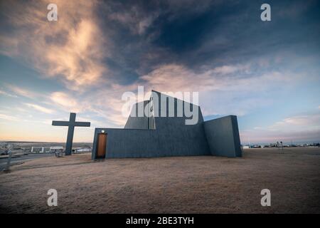 Blonduos Blonduoskirkja iglesia en Islandia