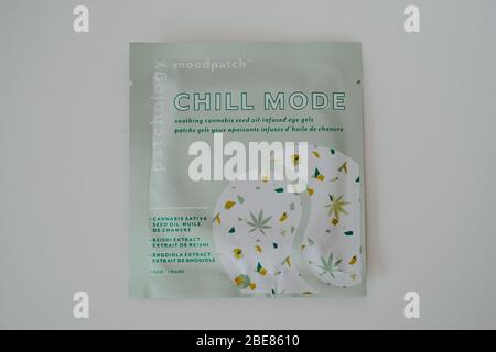 Geles de ojos en modo Chill que contienen aceite de semillas Sativa de cannabis
