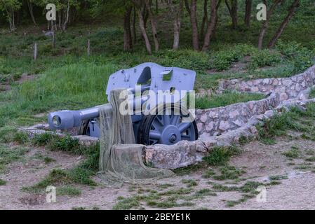 Posiciones de artillería en la montaña de Sapun. Sebastopol. Foto de stock