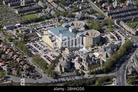 Vista aérea del Hospital Real Calderdale, Halifax Foto de stock
