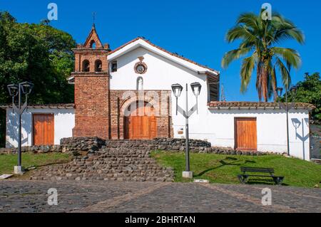 Parque San Antonio en Cali Colombia Fotografía de stock - Alamy