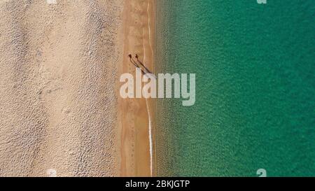 Francia, Corse du Sud, Sartene, Playa de Erbaju (vista aérea) Foto de stock