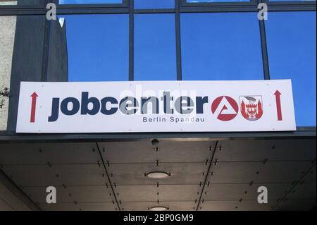 Das Job-Center en Berlín-Spandau.