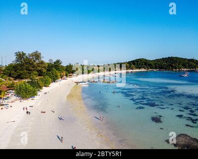 Aérea de la playa de Pattaya, Koh Lipe, Parque Nacional Tarutao, Tailandia, Sudeste de Asia, Asia Foto de stock