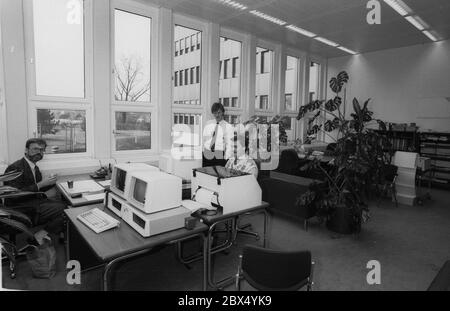 Berlín / Industria / 11 / 1987 Empresa IBM, Office [traducción automática]  Fotografía de stock - Alamy