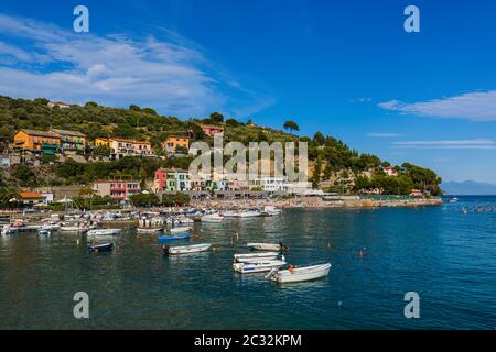 Portovenere en Cinque Terre - Italia Foto de stock