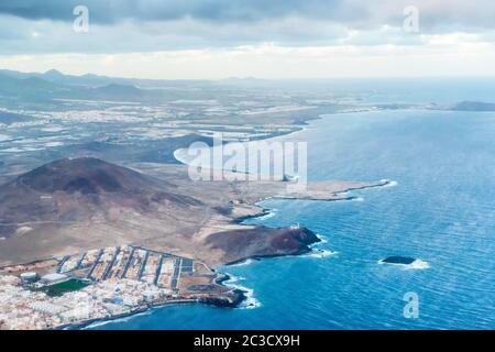 Vista aérea del paisaje costero de la isla de Gran Canaria