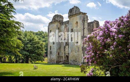 Castillo medieval de Wardour cerca de Donhead St Andrew, Wiltshire, Reino Unido el 27 de mayo de 2020 Foto de stock